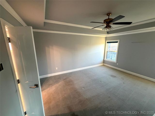 6418 E 127th Street S, Bixby, OK 74008