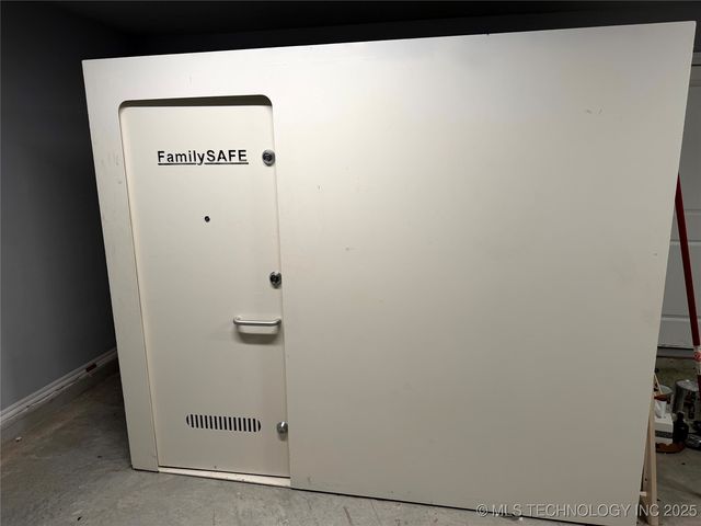 6418 E 127th Street S, Bixby, OK 74008