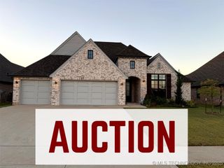 6418 E 127th Street S, Bixby, OK 74008