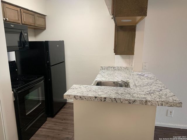 170 De Chantle Rd Apt 503, San Antonio, TX 78201