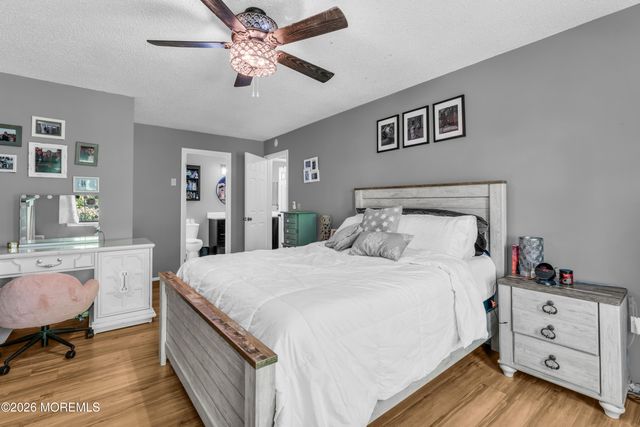 125 Whispering Oaks Way, Jackson, NJ 08527