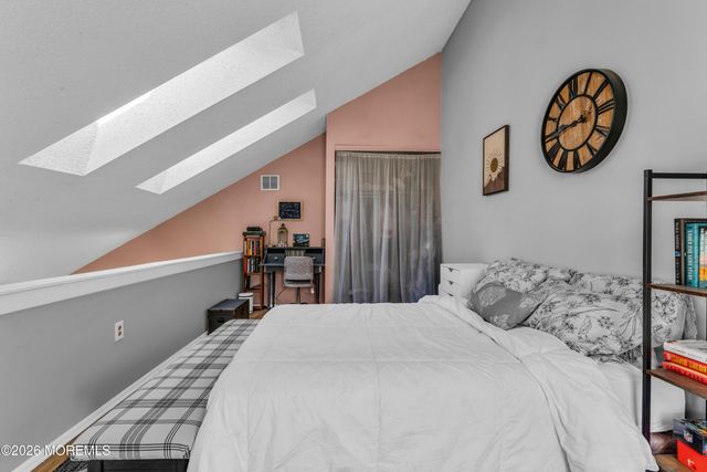 125 Whispering Oaks Way, Jackson, NJ 08527