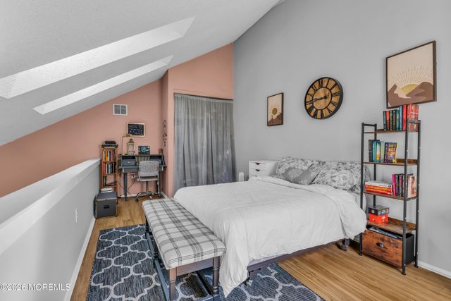 125 Whispering Oaks Way, Jackson, NJ 08527