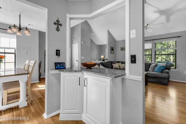 125 Whispering Oaks Way, Jackson, NJ 08527