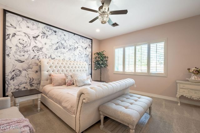 1988 E Blackhawk Drive, Gilbert, AZ 85298