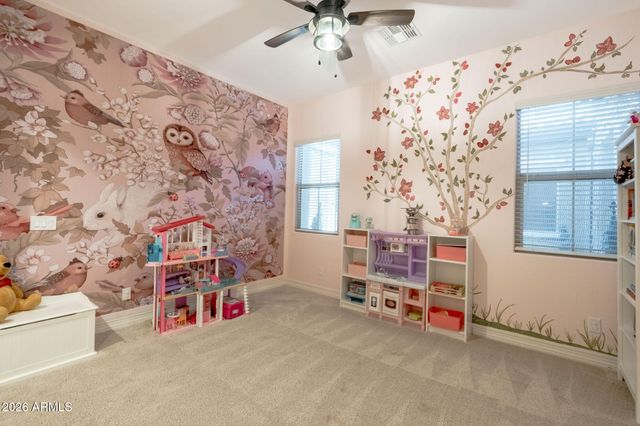 1988 E Blackhawk Drive, Gilbert, AZ 85298