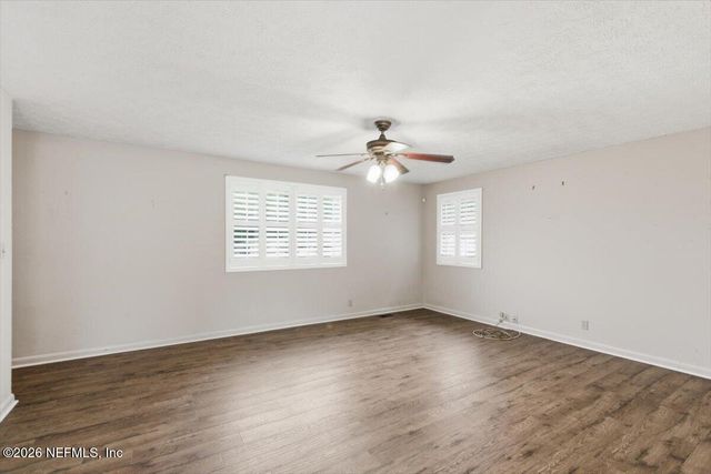 7316 GREENWAY Drive, Jacksonville, FL 32244