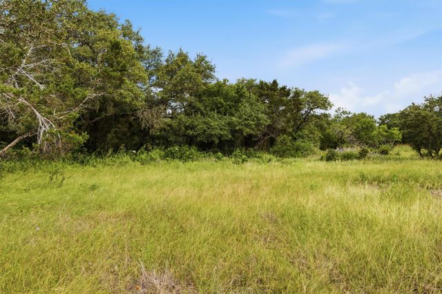 319 Sunset DR, Burnet, TX 78611