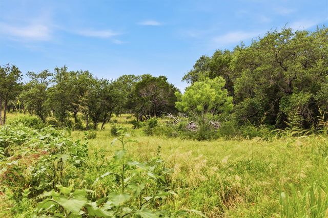319 Sunset DR, Burnet, TX 78611