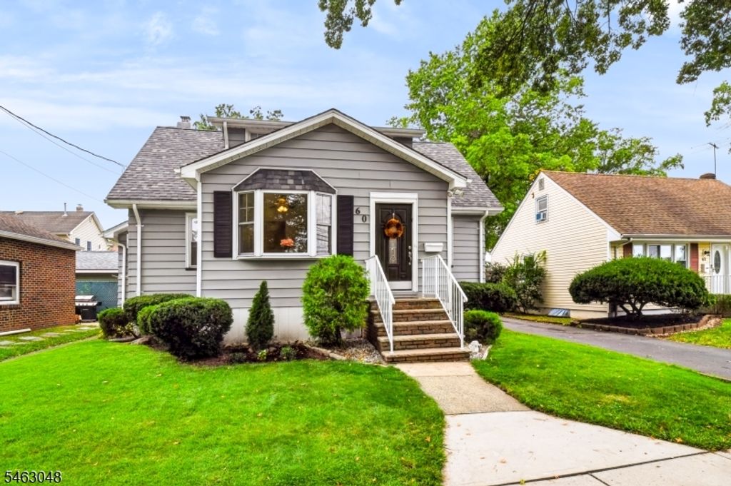 60 W Sumner Ave, Roselle Park Boro, NJ 07204 — exterior