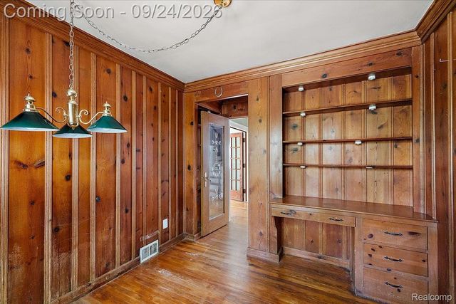 32820 Whatley Road, Franklin Village, MI 48025