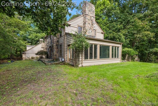 32820 Whatley Road, Franklin Village, MI 48025