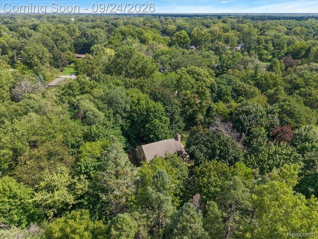 32820 Whatley Road, Franklin Village, MI 48025