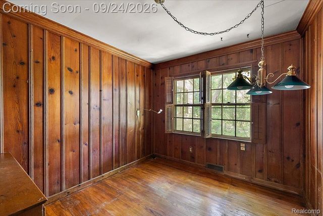 32820 Whatley Road, Franklin Village, MI 48025