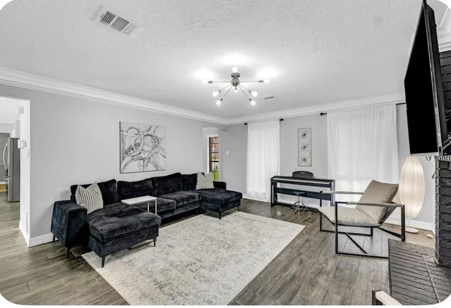 7606 Magnolia Shadows Lane, Houston, TX 77095
