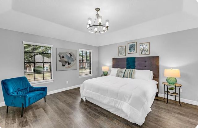 7606 Magnolia Shadows Lane, Houston, TX 77095