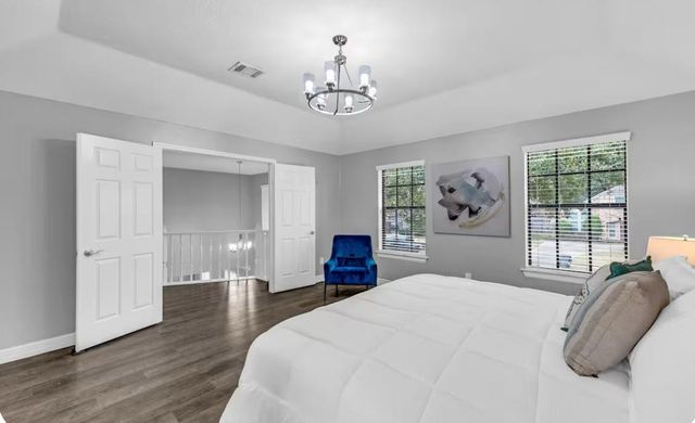 7606 Magnolia Shadows Lane, Houston, TX 77095