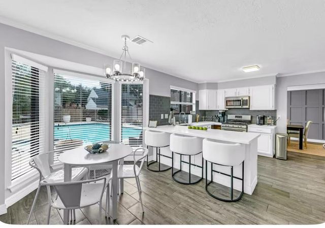 7606 Magnolia Shadows Lane, Houston, TX 77095