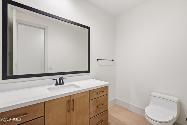 2759 E LONGHORN Drive, Gilbert, AZ 85297