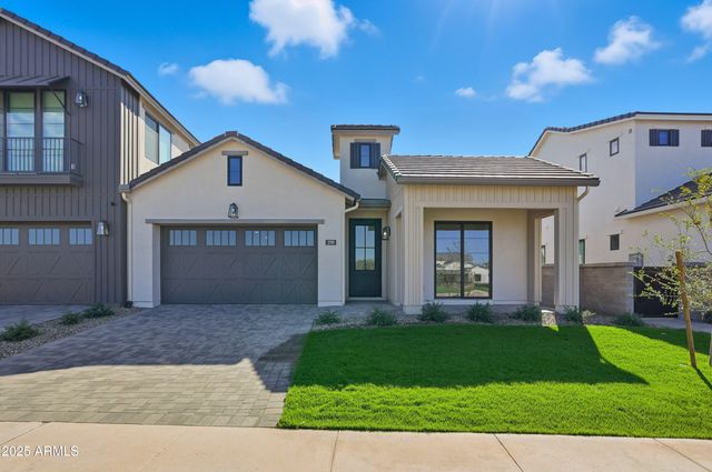 2759 E LONGHORN Drive, Gilbert, AZ 85297