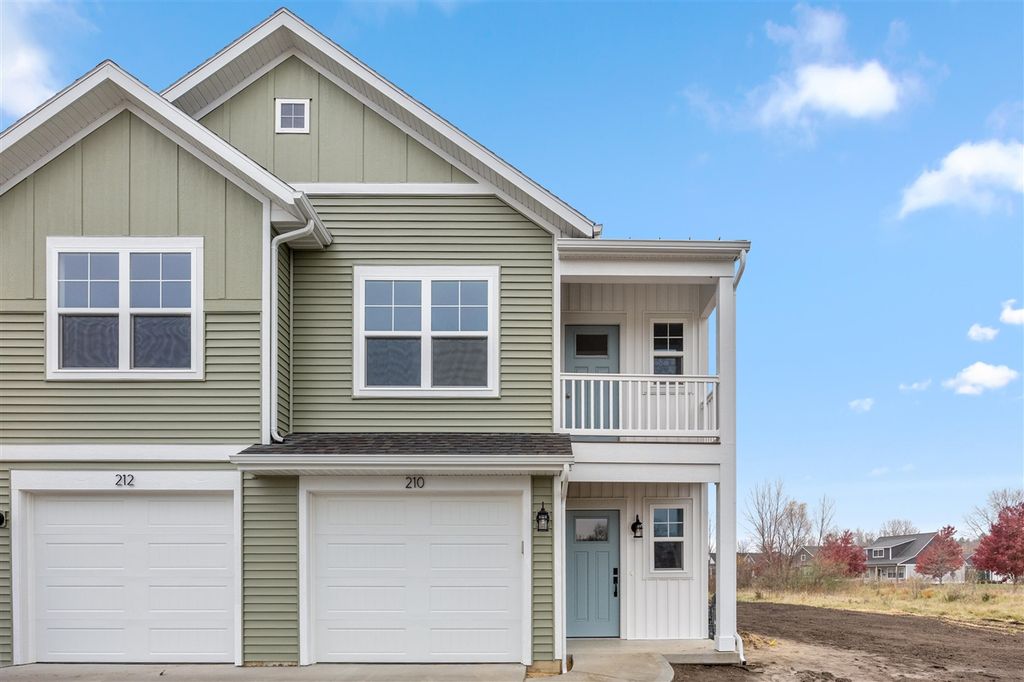 210 Elkenburg Street 1, South Haven, MI 49090