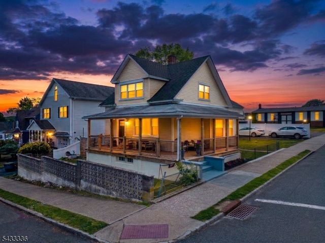 130 Lincoln Ave, Dover Town, NJ 07801