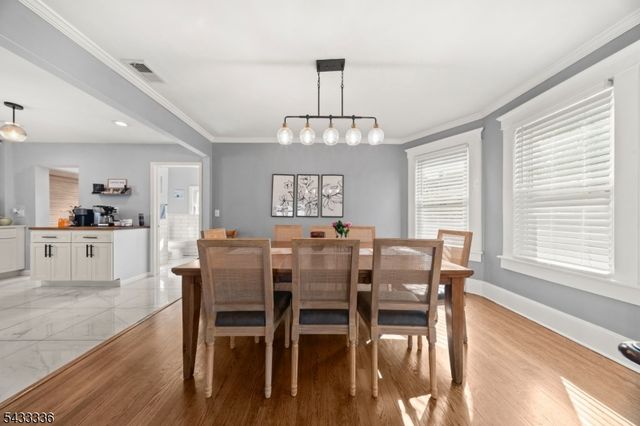 130 Lincoln Ave, Dover Town, NJ 07801