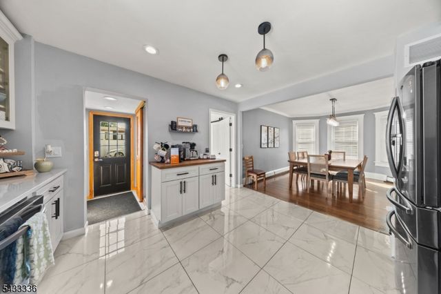 130 Lincoln Ave, Dover Town, NJ 07801
