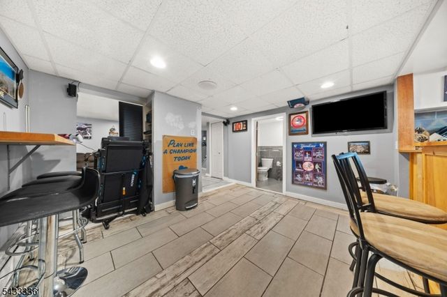 130 Lincoln Ave, Dover Town, NJ 07801
