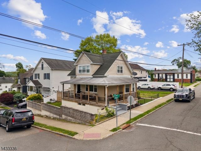 130 Lincoln Ave, Dover Town, NJ 07801