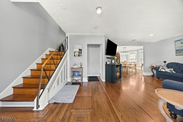 130 Lincoln Ave, Dover Town, NJ 07801