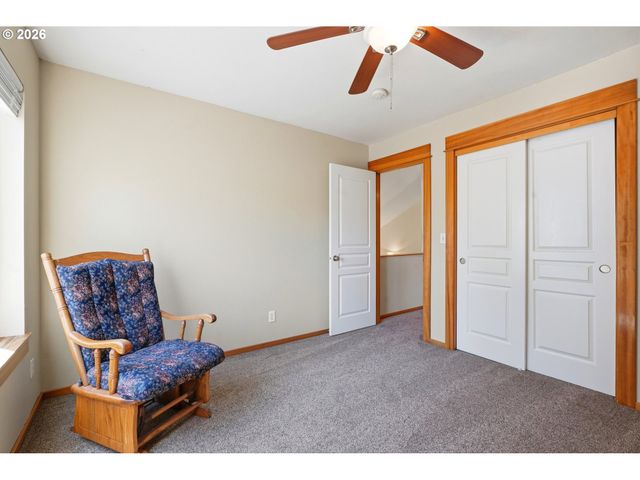 629 Se Roberts Ave, Gresham, OR 97080