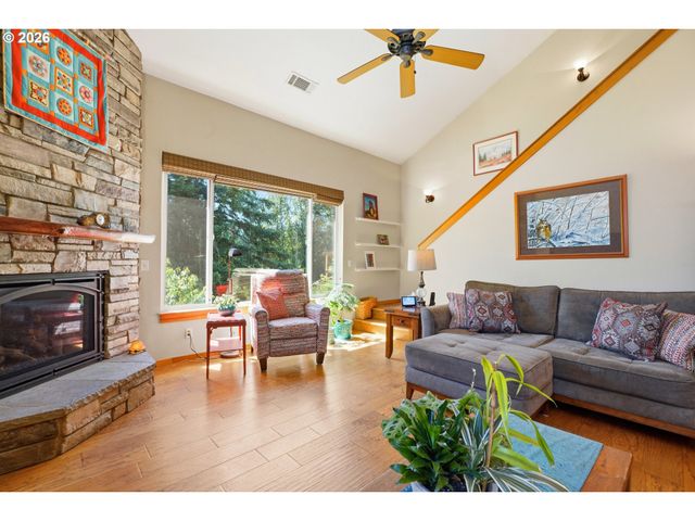 629 Se Roberts Ave, Gresham, OR 97080