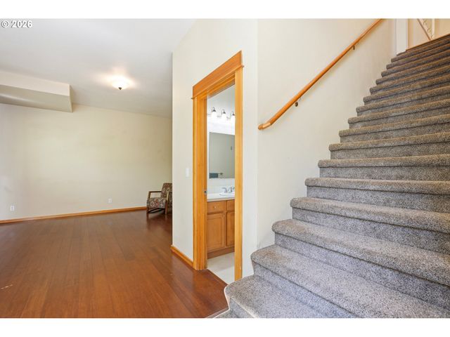 629 Se Roberts Ave, Gresham, OR 97080