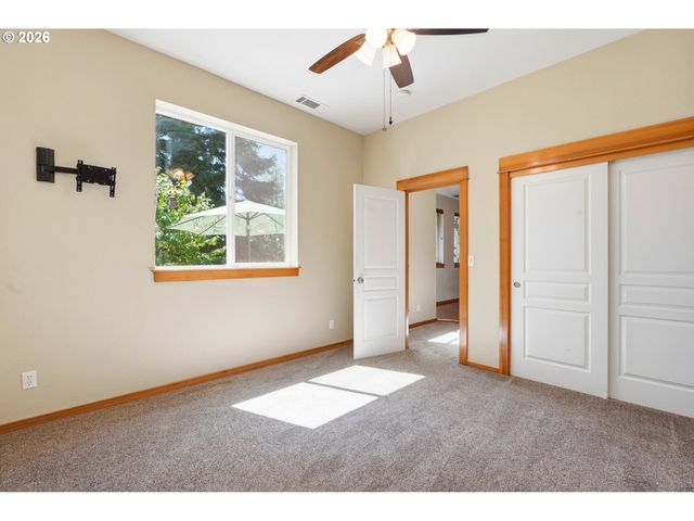 629 Se Roberts Ave, Gresham, OR 97080