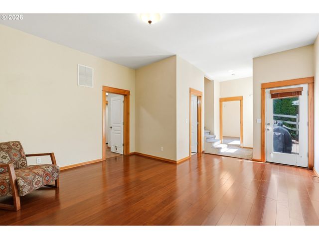 629 Se Roberts Ave, Gresham, OR 97080