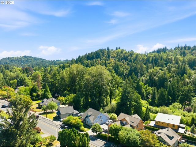 629 Se Roberts Ave, Gresham, OR 97080