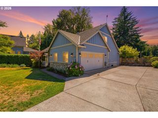629 Se Roberts Ave, Gresham, OR 97080