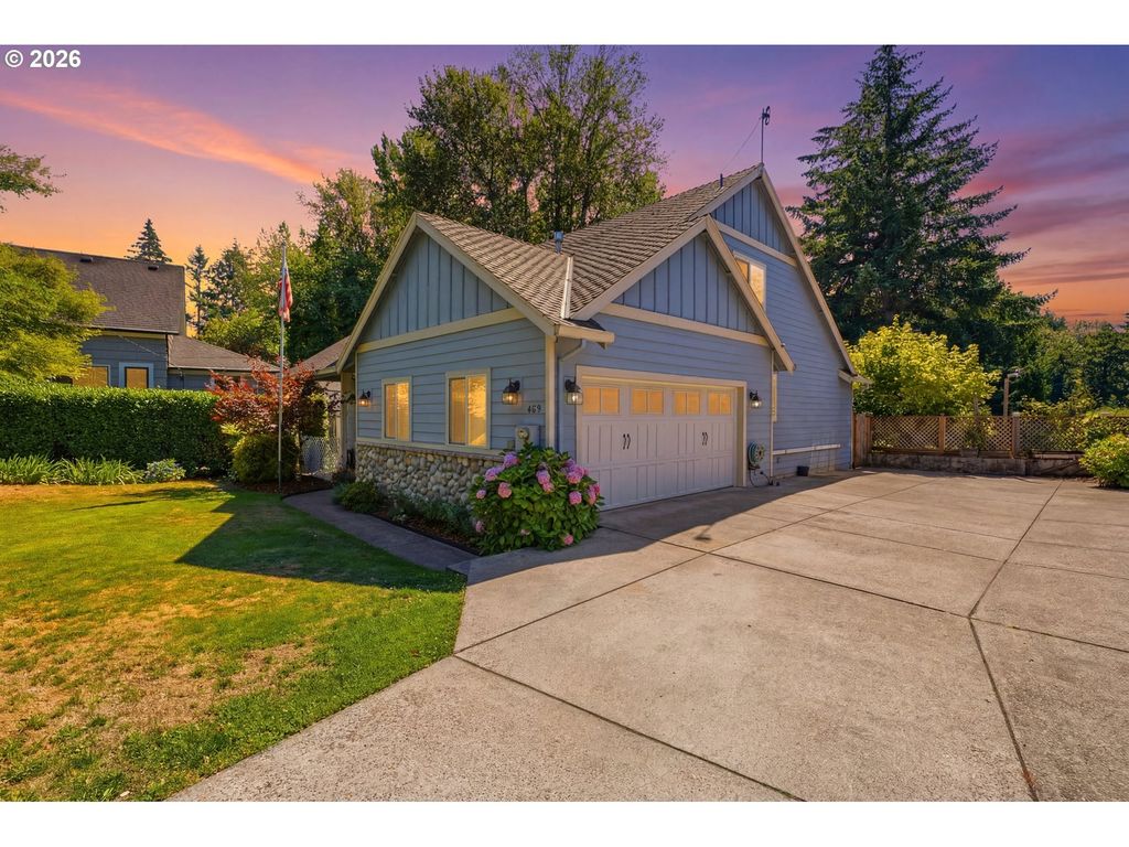 629 Se Roberts Ave, Gresham, OR 97080