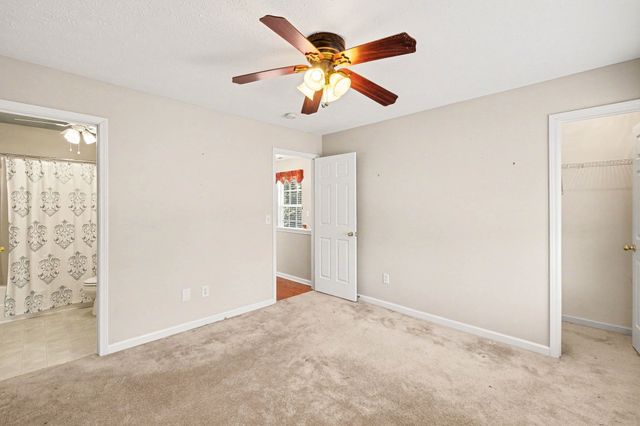 3035 Harpeth Springs Dr, Nashville, TN 37221