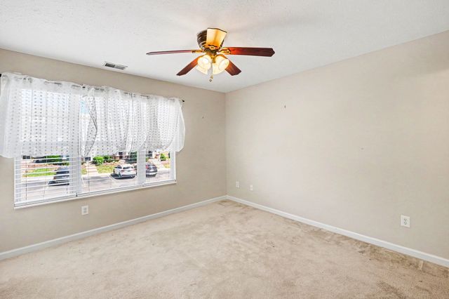 3035 Harpeth Springs Dr, Nashville, TN 37221