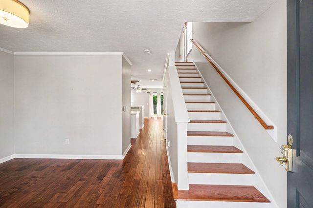 3035 Harpeth Springs Dr, Nashville, TN 37221