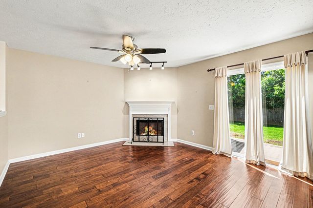3035 Harpeth Springs Dr, Nashville, TN 37221