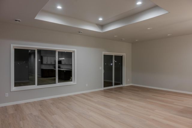 8314 62nd Street S, Horace, ND 58047