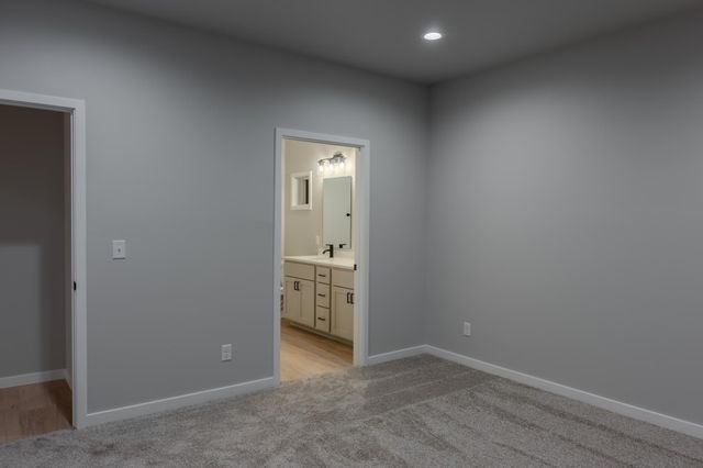 8314 62nd Street S, Horace, ND 58047