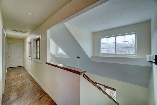 154 Granite Ridge Dr, Medicine Park, OK 73557