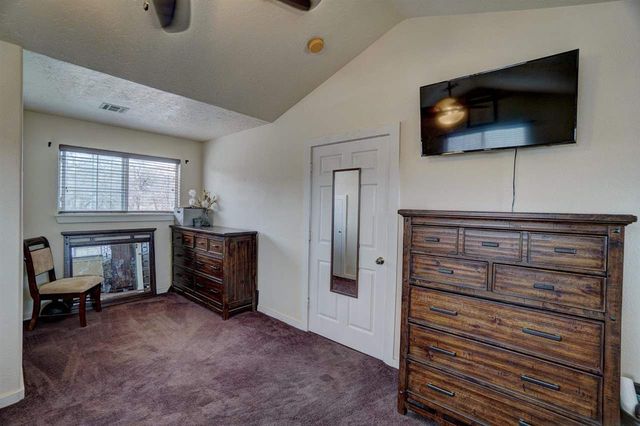 154 Granite Ridge Dr, Medicine Park, OK 73557