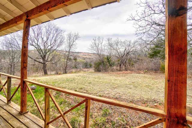 154 Granite Ridge Dr, Medicine Park, OK 73557