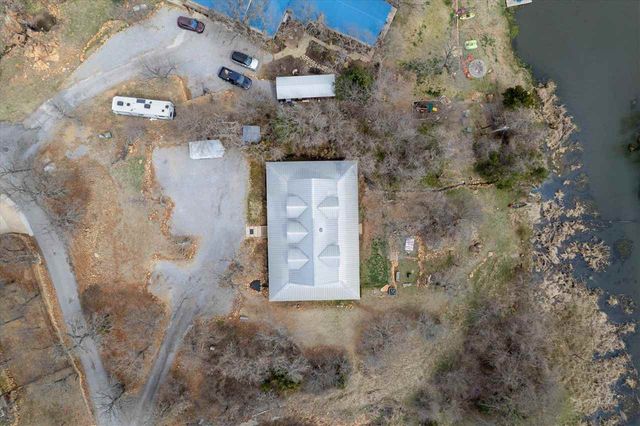 154 Granite Ridge Dr, Medicine Park, OK 73557