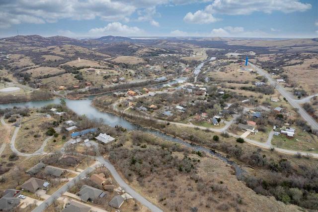 154 Granite Ridge Dr, Medicine Park, OK 73557